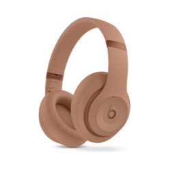 Beats Studio Pro x Kim Special Edition