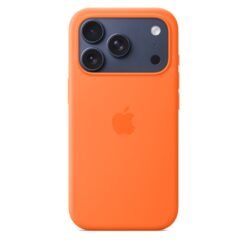 iPhone 17 Pro Silicone Case with MagSafe by Apple - Image 5